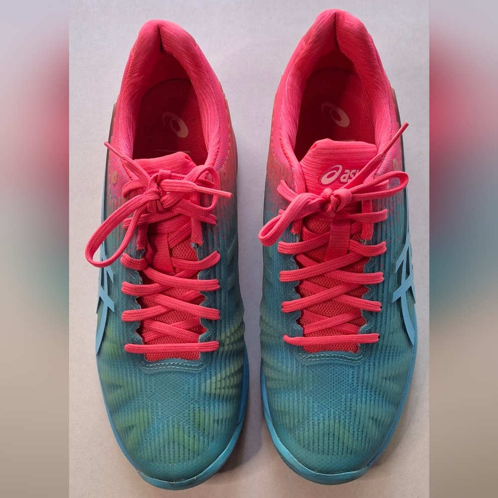 Asics - Picture 2 of 13